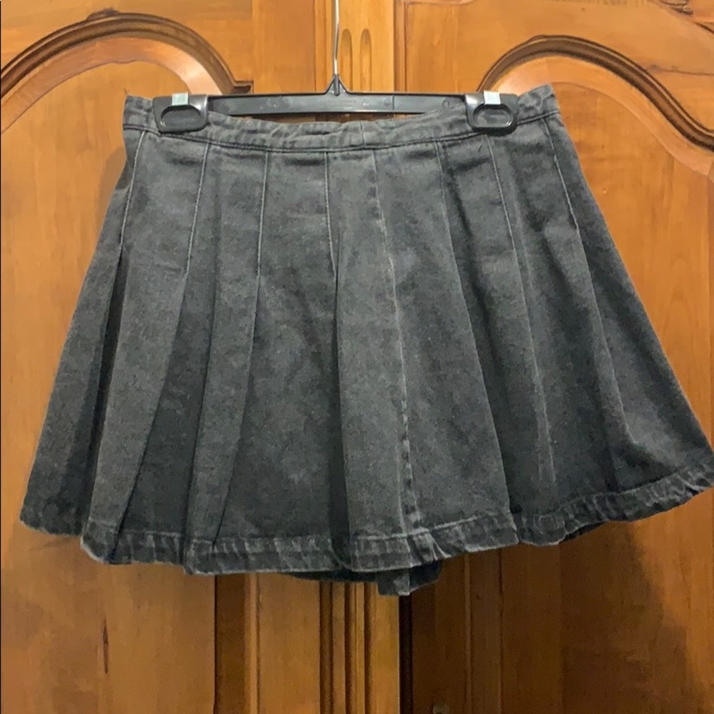 Forever 21 denim gray skirt (25-26) waste
